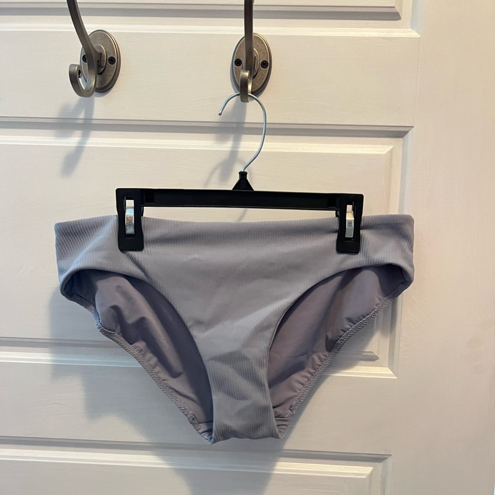 LULULEMON SWIM BOTTOMS
